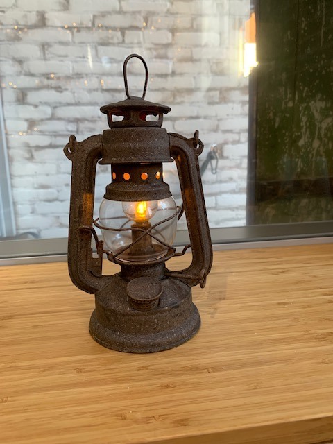 Oude Olielamp Look met LED